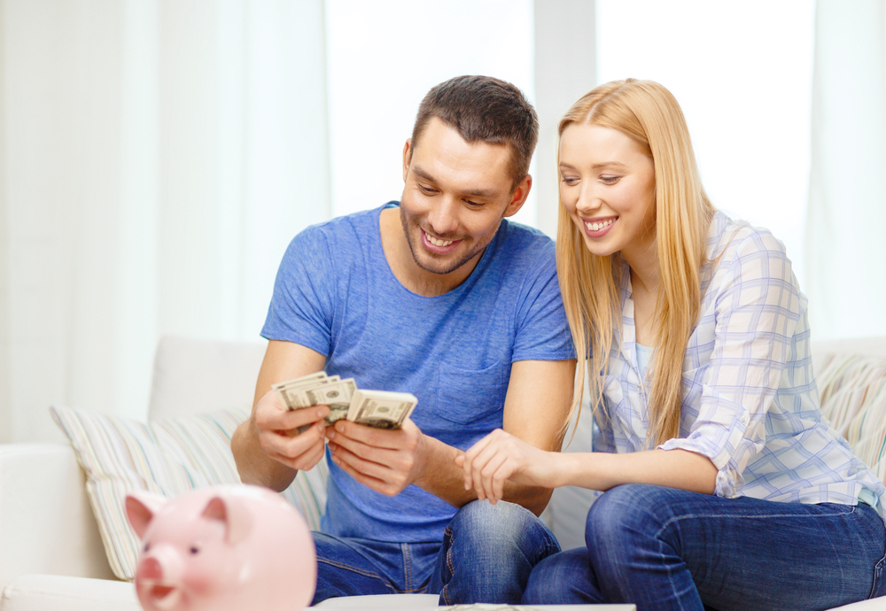 How To Manage Money As A Couple