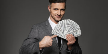 Financial Mistakes That Rich People Don’t Make